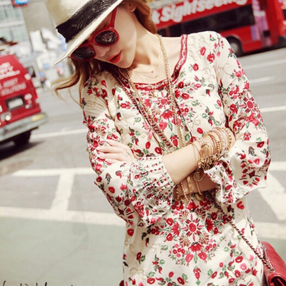 Gold Starfish Sand Dollar Silver Bangle Bracelet - Picture 2 of 6